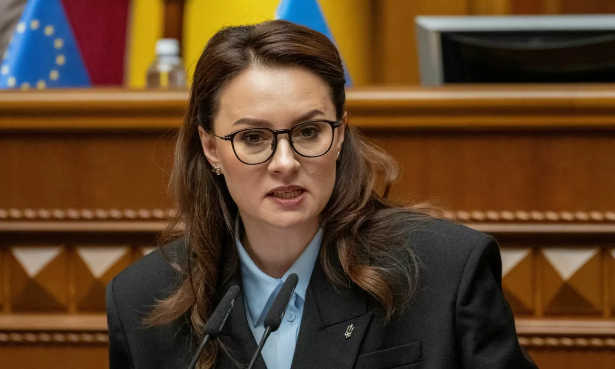 Ukrajina omogočila mladeničem do 22. leta potovanja v tujino