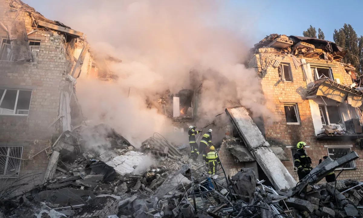 Rusija ponoči napadla v regiji Dnipropetrovsk, umrli najmanj dve osebi