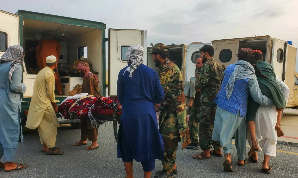 Močan potres v Afganistanu, mrtvih najmanj 250 ljudi