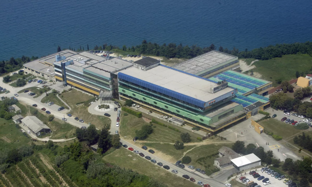 V Izoli začenjajo znanstveno študijo z neprekinjenim ležanjem