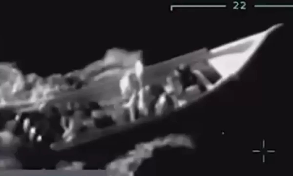 Trump napovedal selitev vesoljskih sil, ameriška vojska uničila ladjo z mamili, newyorške borze padle