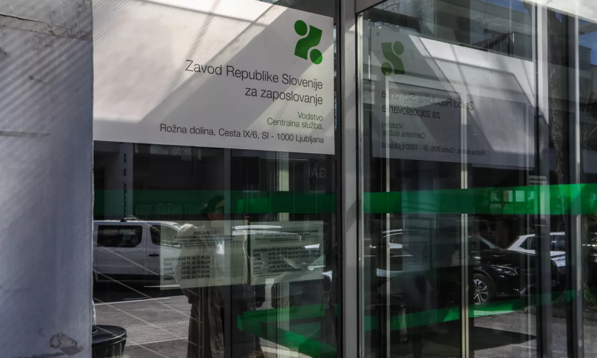 Avgusta vnovič zvišanje brezposelnosti