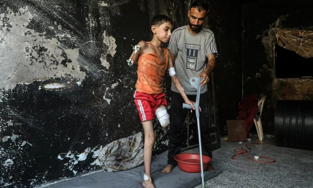 ZN: Najmanj 21.000 otrok na območju Gaze živi z invalidnostjo