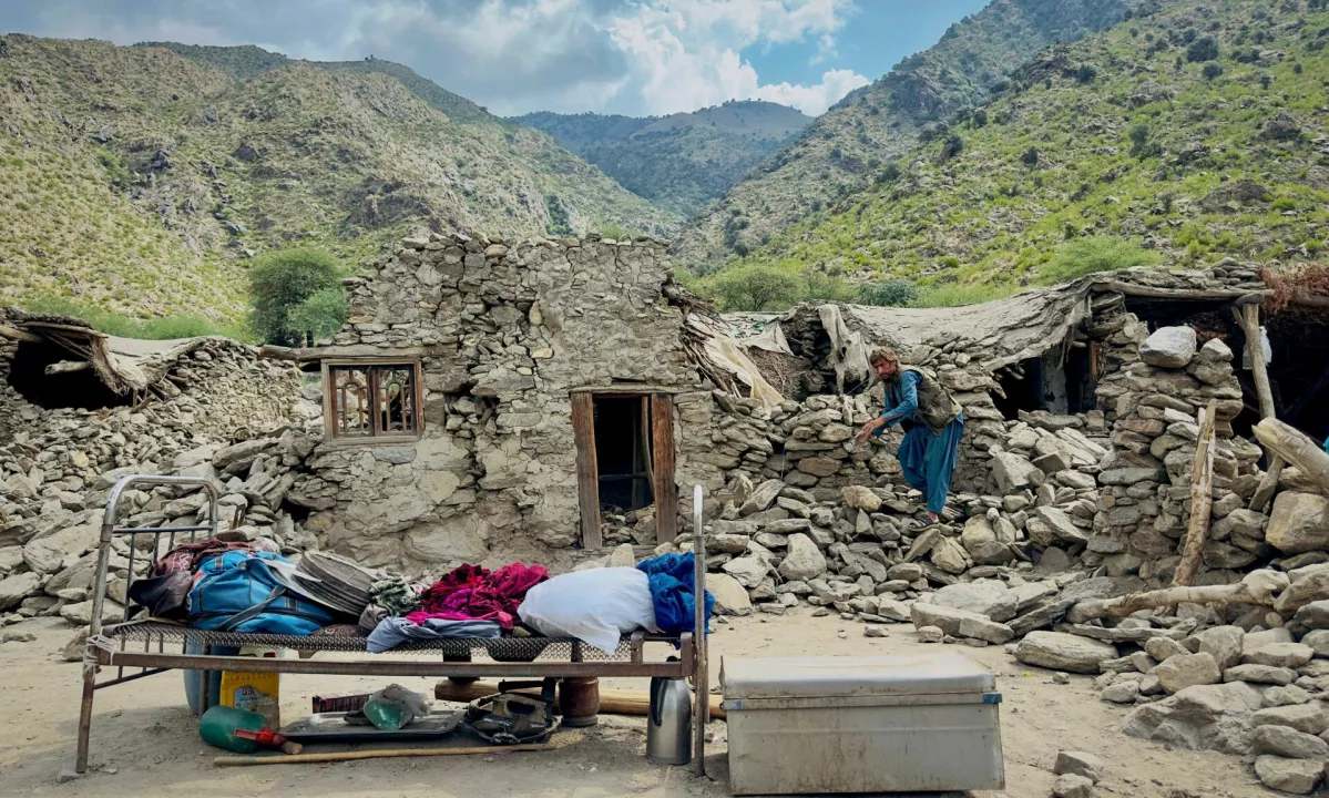 Afganistan spet stresel močan potres