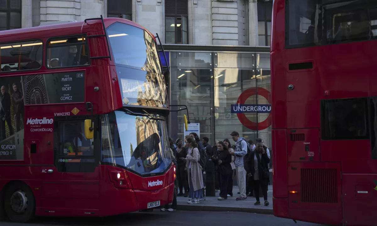 Stavka ohromila londonsko podzemno železnico
