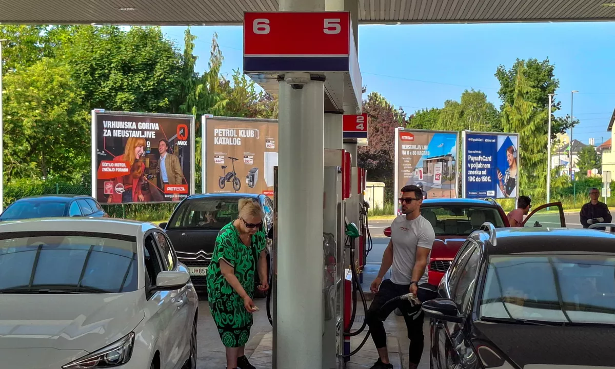 Naftni derivati danes dražji