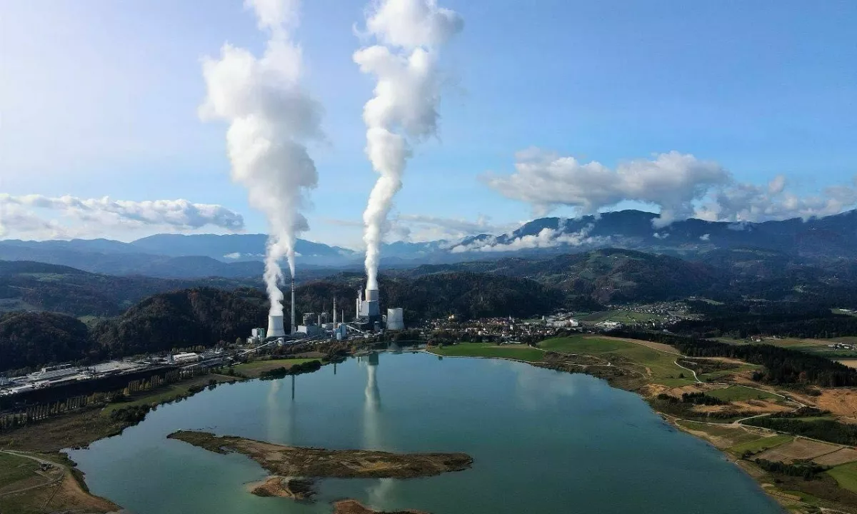 Vlada in Teš sklenila pogodbo o javni službi zagotavljanja toplote