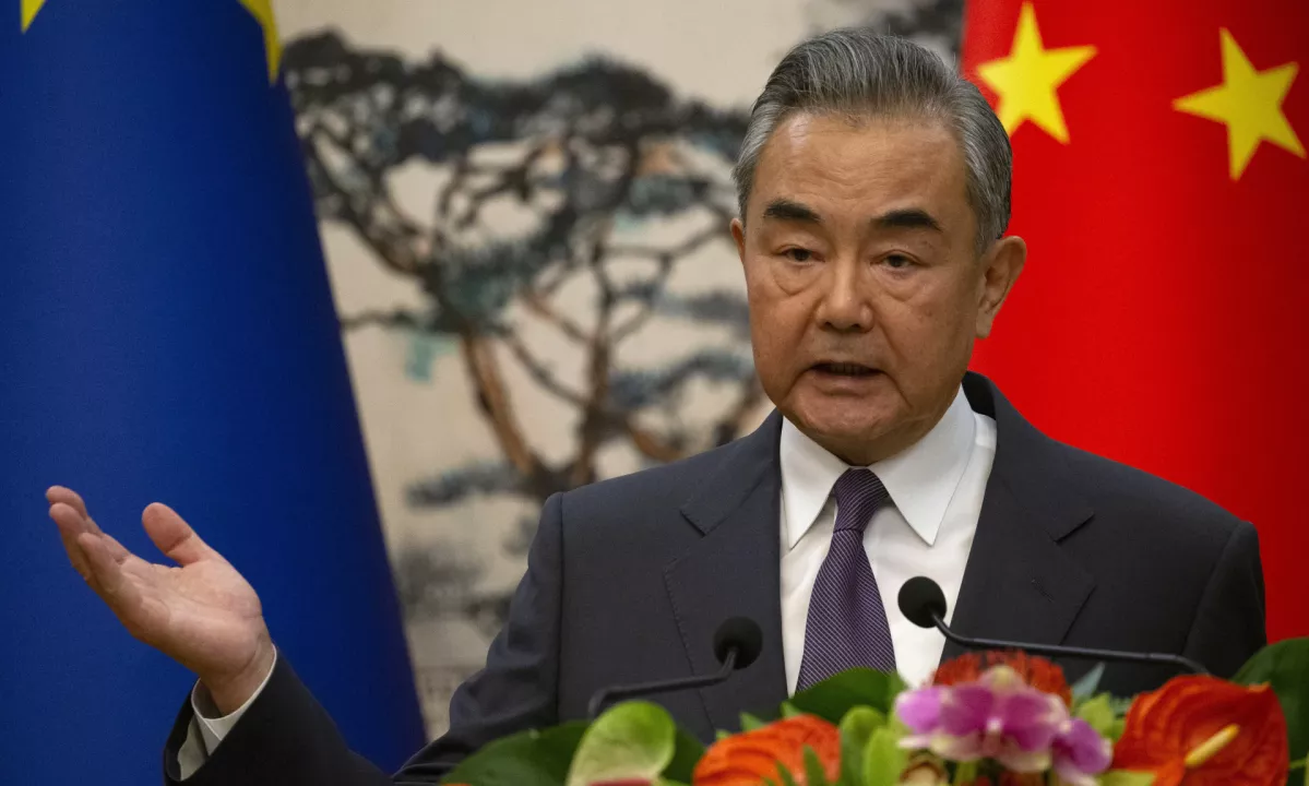 Kitajski zunanji minister Wang Yi obiskal Slovenijo