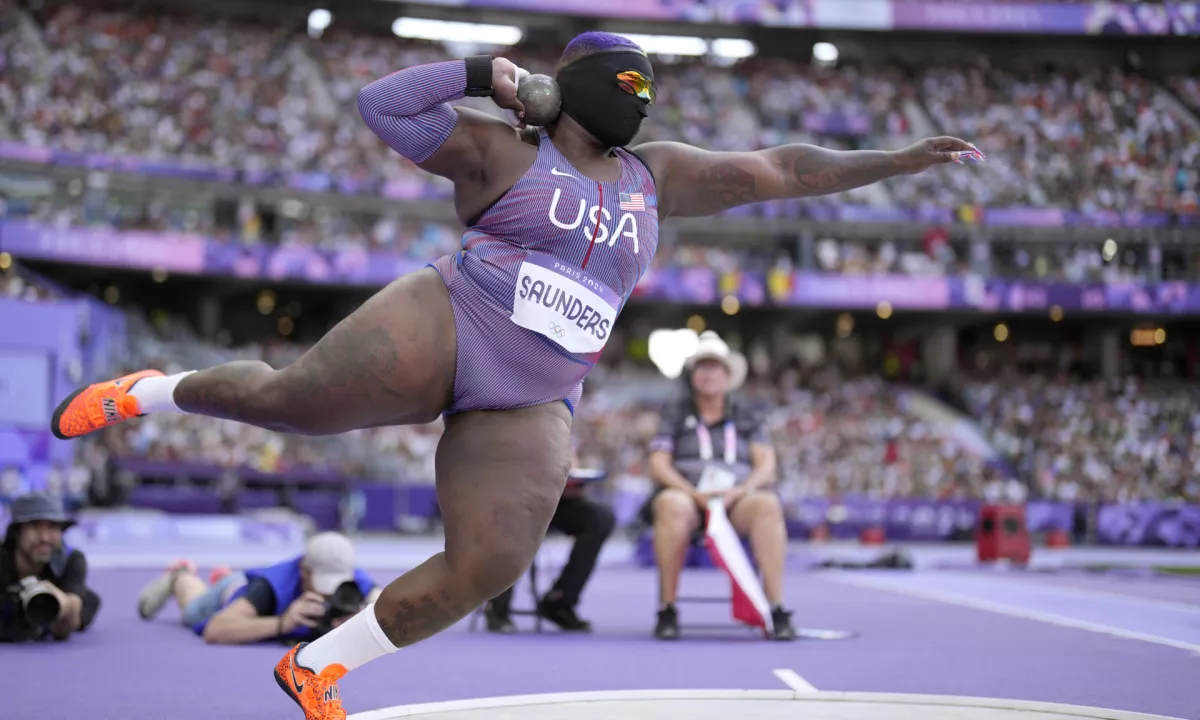 Olimpijska podprvakinja Raven Saunders suspendirana zaradi izogibanja dopinškim testom