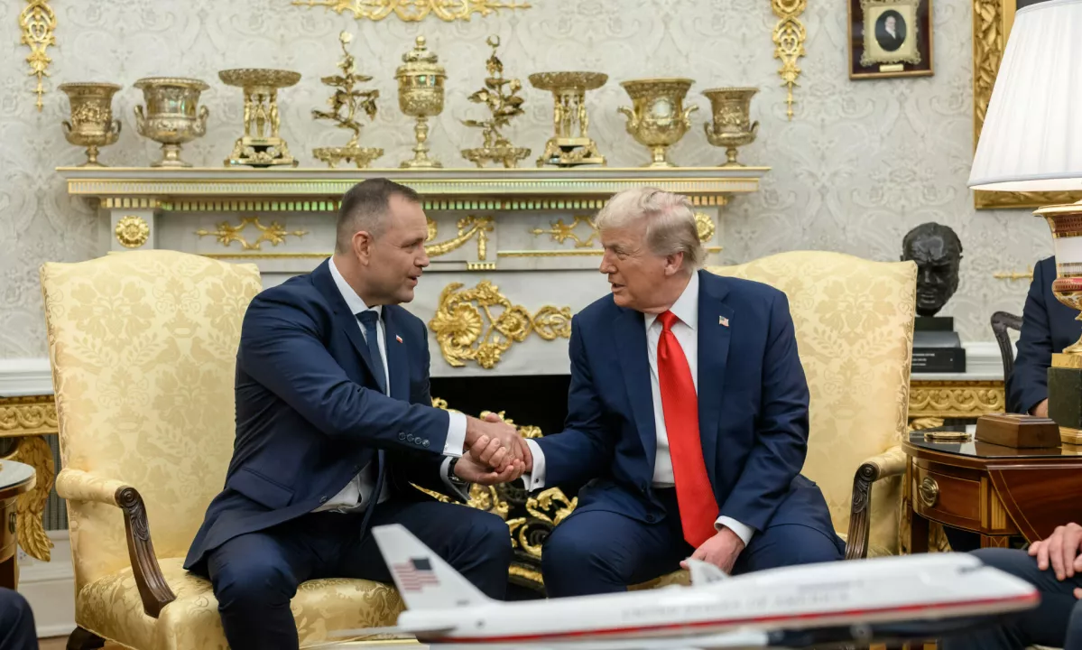 Trump o vdoru dronov v poljski zračni prostor: Kaj se dogaja z Rusijo?