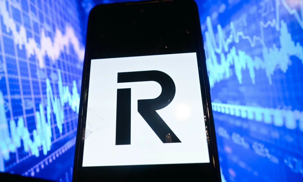 Revolut odstranil Slovenijo s črnega seznama v ZDA