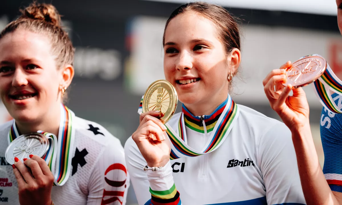 Maruša Tereza Šerkezi do naslova mladinske svetovne prvakinje