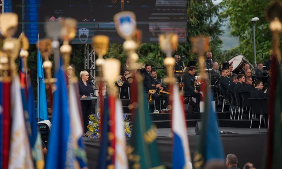 Golob na praznik priključitve Primorske: Dan, ki ga slovenski narod nosi globoko v srcu