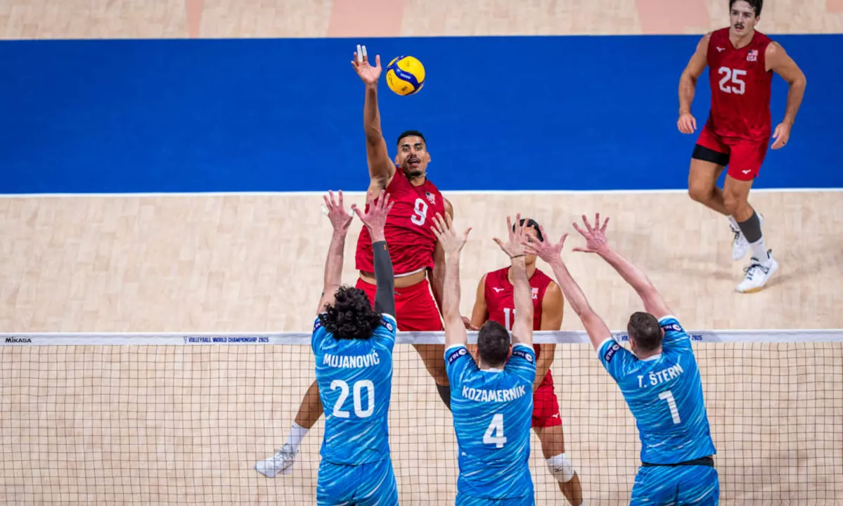 Ameriški oreh pretrd za slovenske odbojkarje