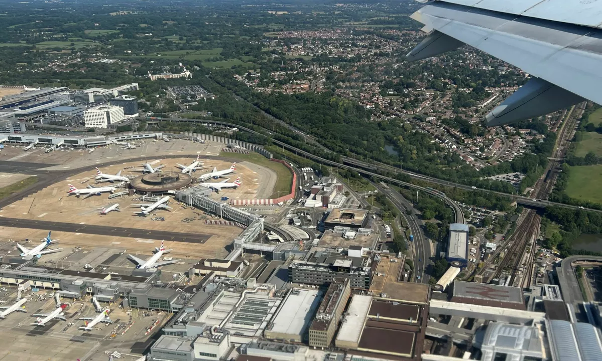 Londonsko letališče Gatwick bo dobilo novo vzletno-pristajalno stezo