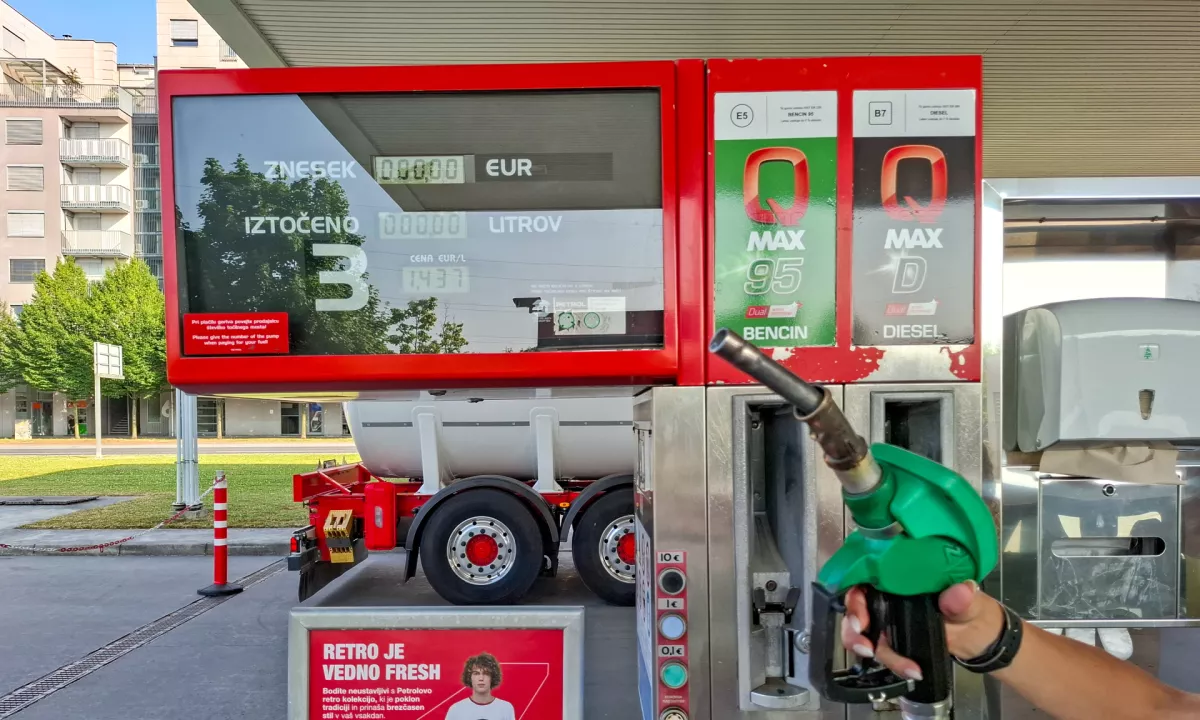 Podražili so se naftni derivati