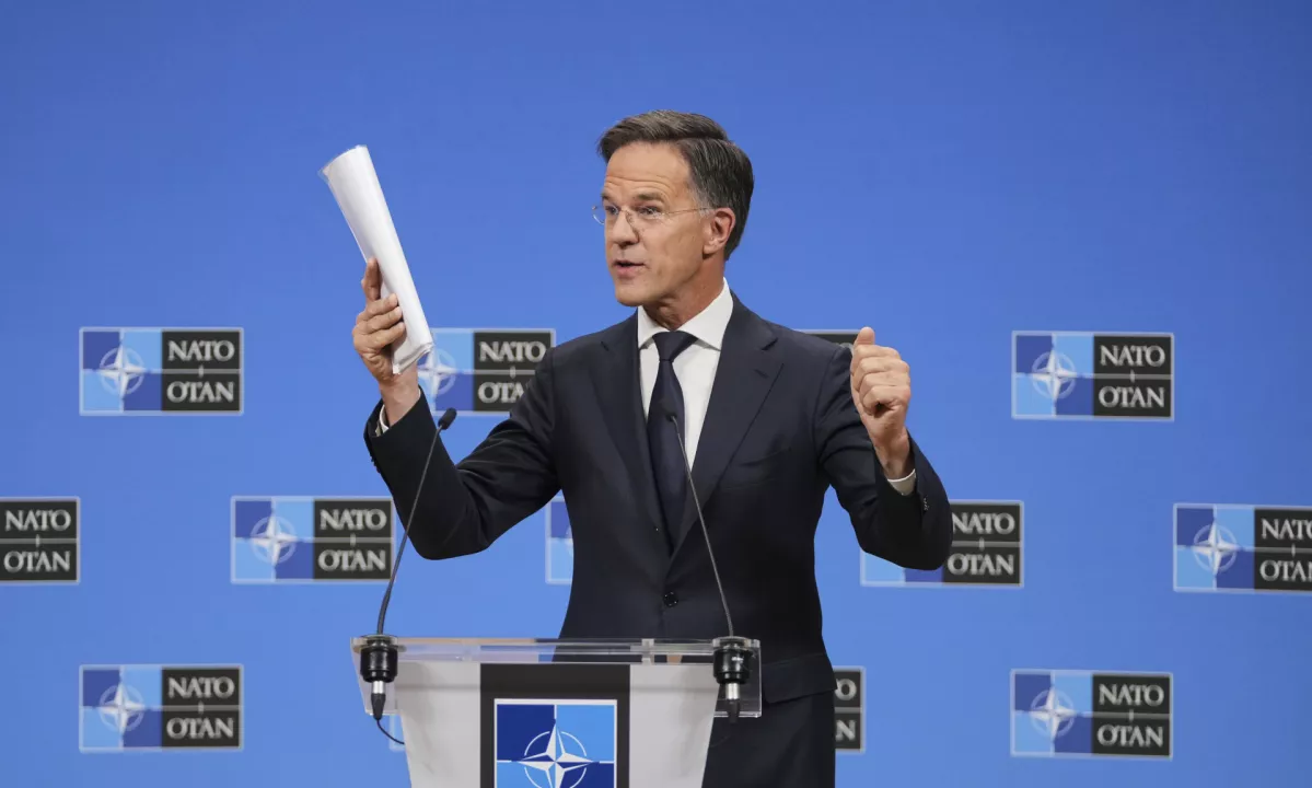 Ostro obsodili Rusijo: Nato bo "branil vsak centimeter svojega ozemlja"