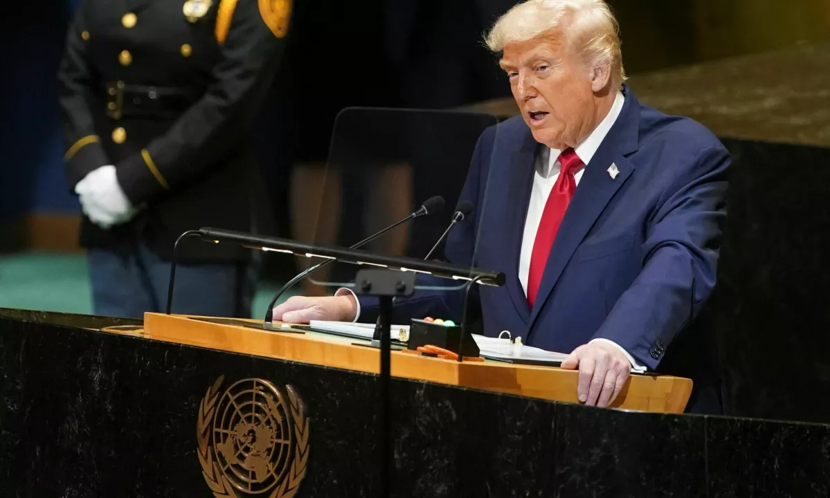 Trump: Podnebne spremembe so prevara neumnih ljudi