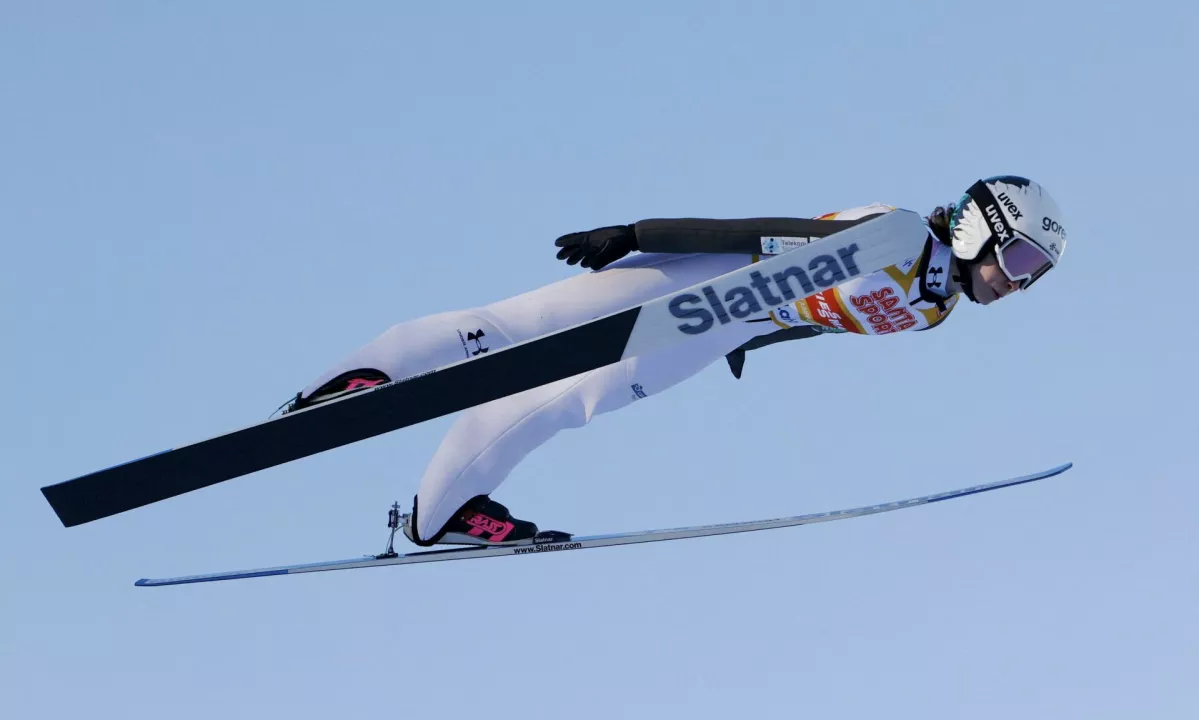 Po treh hudih poškodbah spremenili pravila v ženskih smučarskih skokih