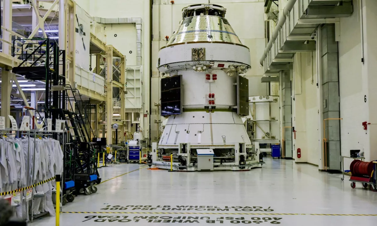 Nasa načrtuje misijo Artemis 2 z astronavti okoli Lune februarja prihodnje leto