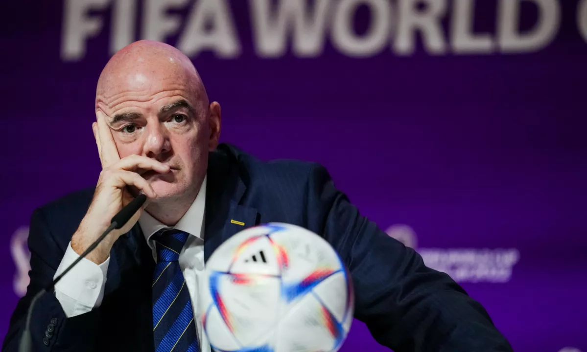 Nora ideja dveh predsednikov: Kar 64 reprezentanc na SP 2030