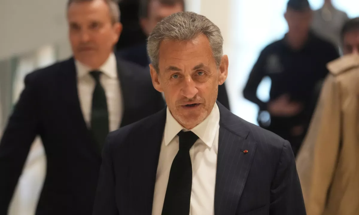 Sarkozy je kriv zarotništva v rabotah z Gadafijem