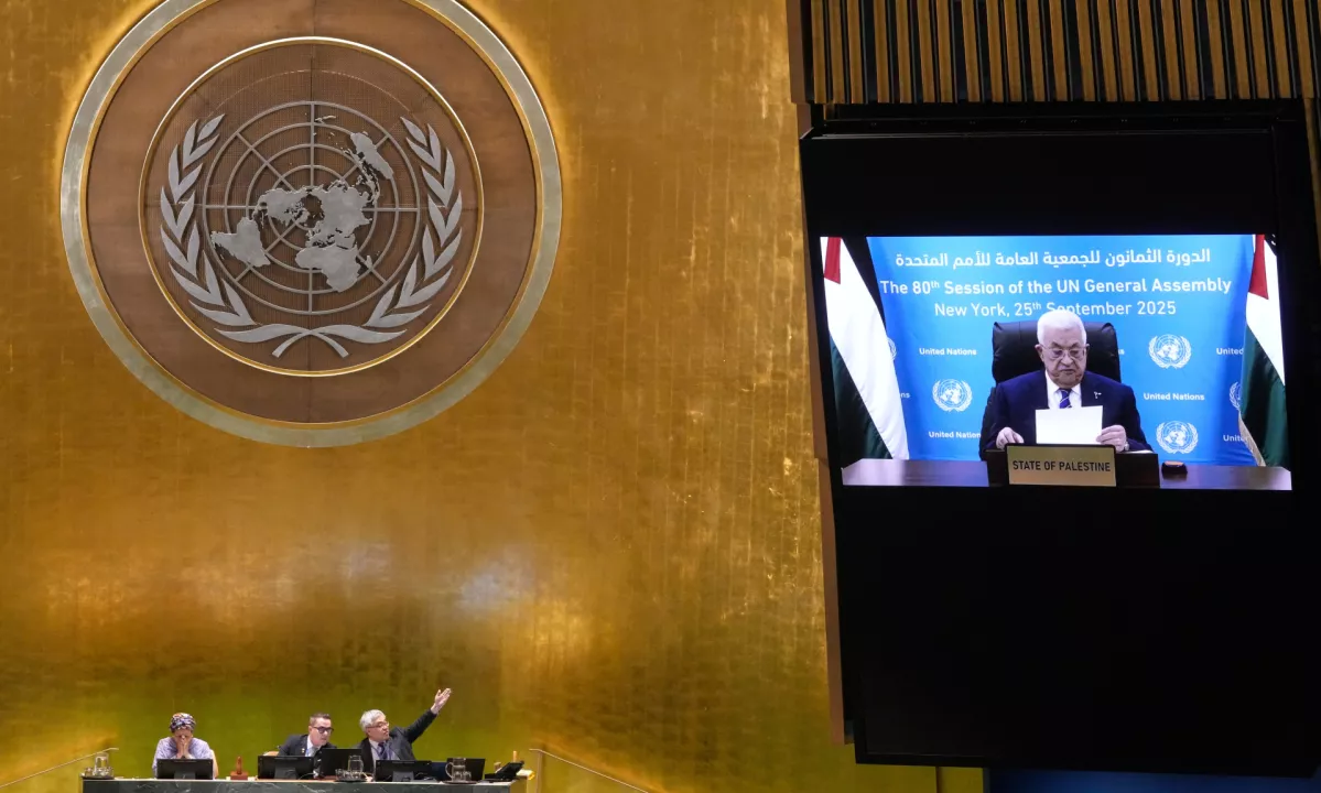 Abas pozval k priznanju Palestine in zavrnil vlogo Hamasa pri vladanju