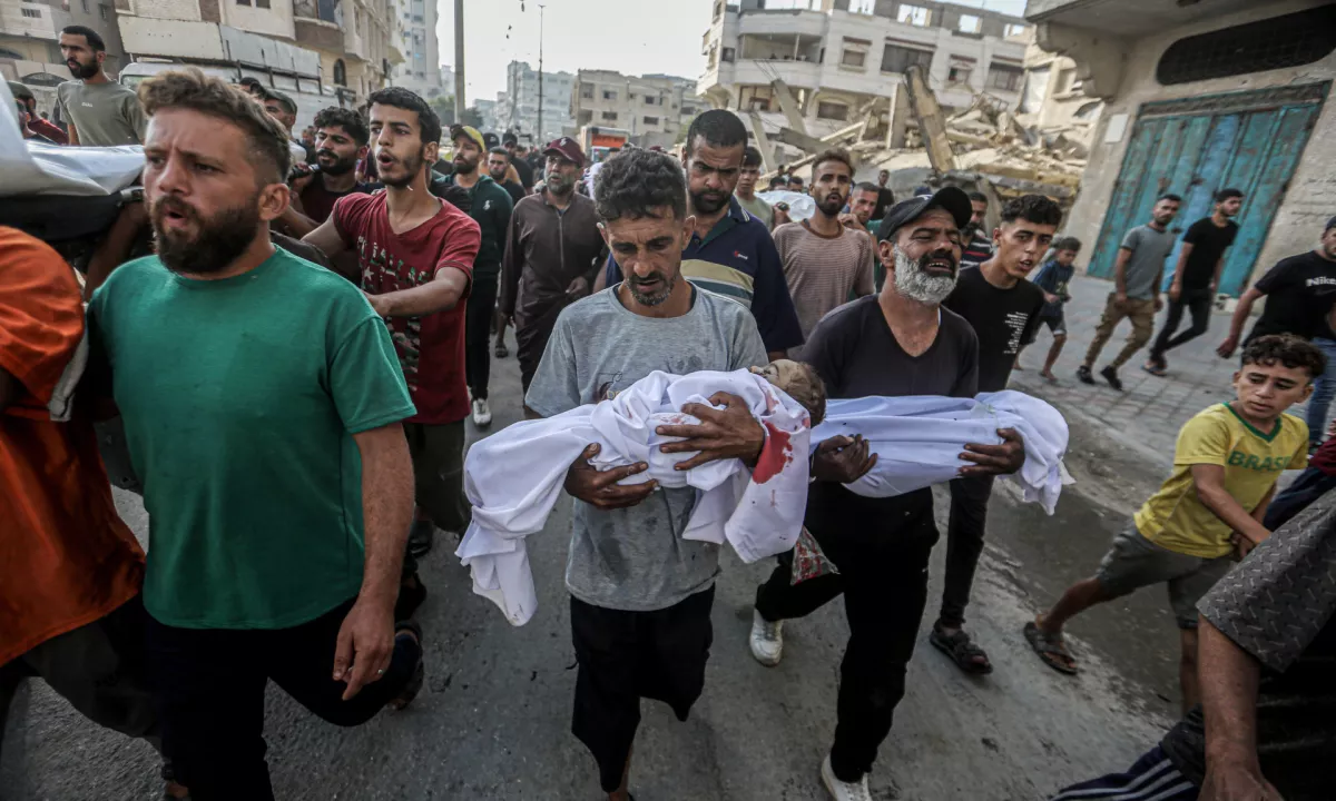 V izraelskih napadih na Gazo več deset mrtvih