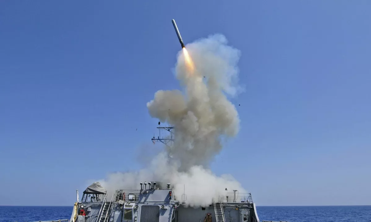 Trump dal dovoljenje: Z ameriškim orožjem lahko udarite po Rusiji