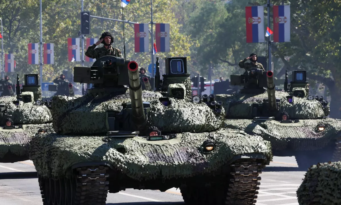 Srbija vodi na Zahodnem Balkanu po vojaških izdatkih, Bosna in Hercegovina izstopa pri izvozu orožja