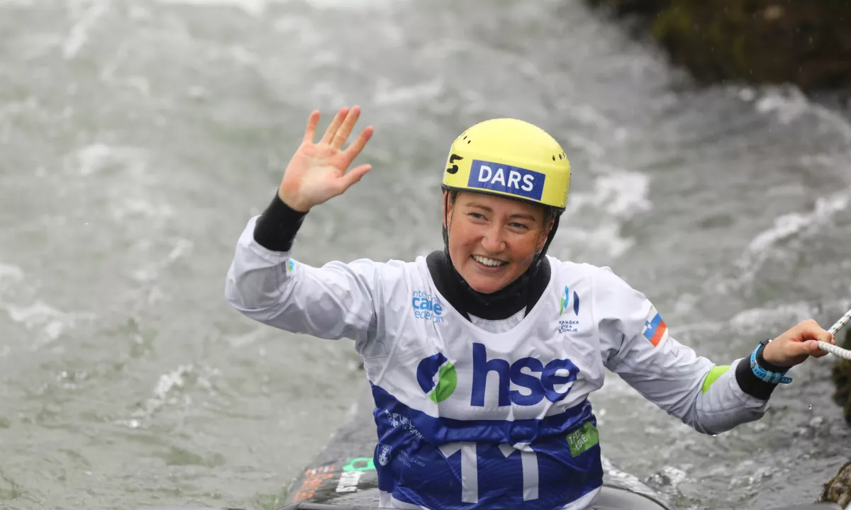 Tretji dan, tretja kolajna! Slovenske kajakašice bronaste