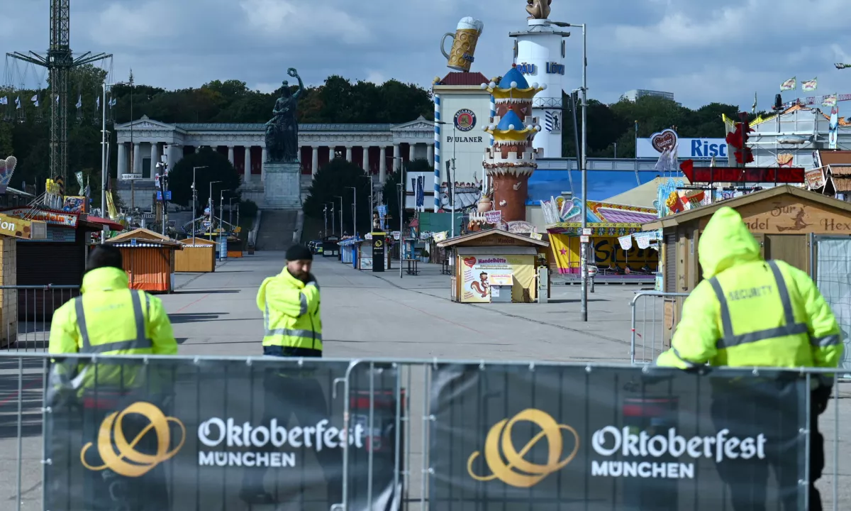 Oktoberfest se po grožnji z bombo znova odpira