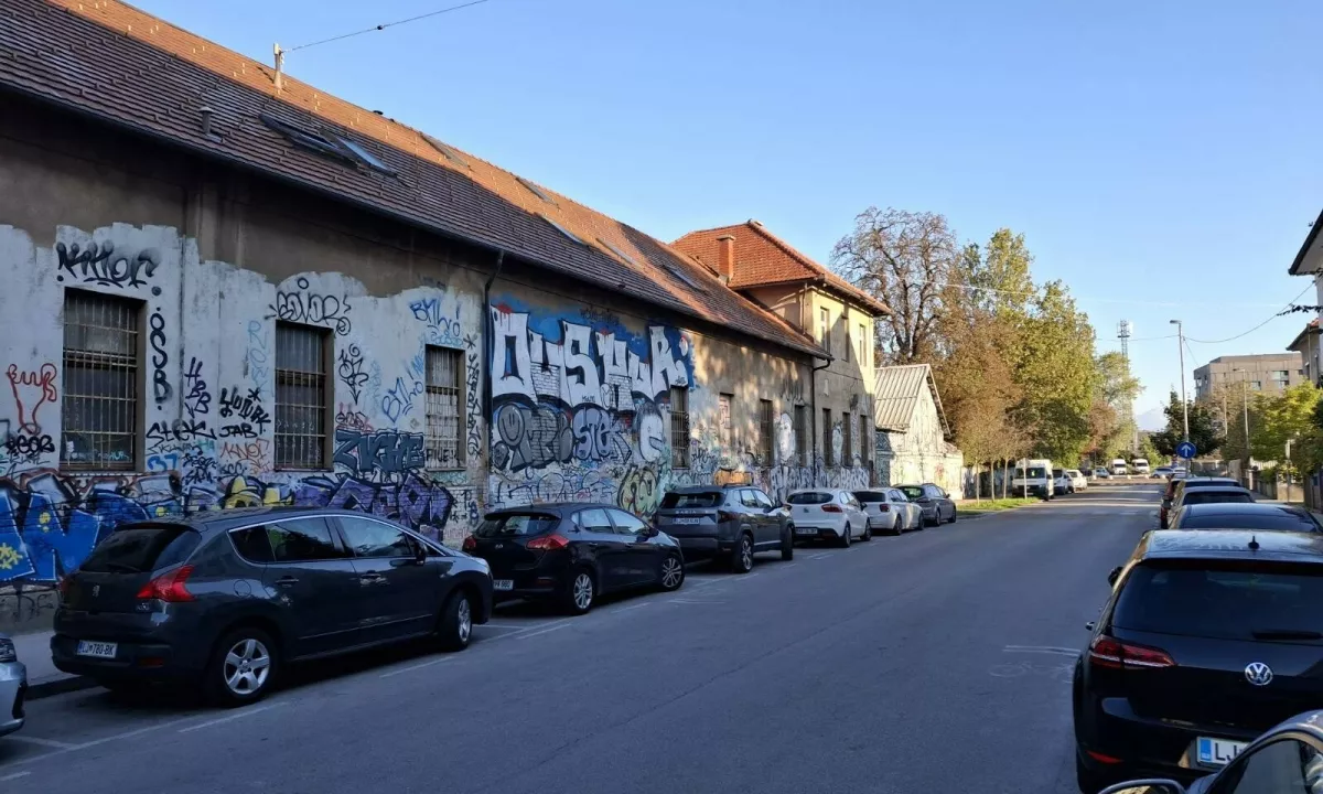 Nove podrobnosti: moški, ki je umrl v središču Ljubljane, je iz Severne Makedonije