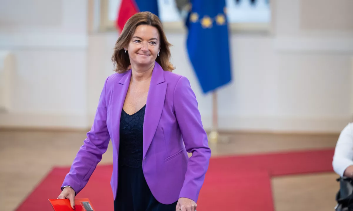 Fajonova pozdravlja Hamasov odziv na Trumpov mirovni načrt