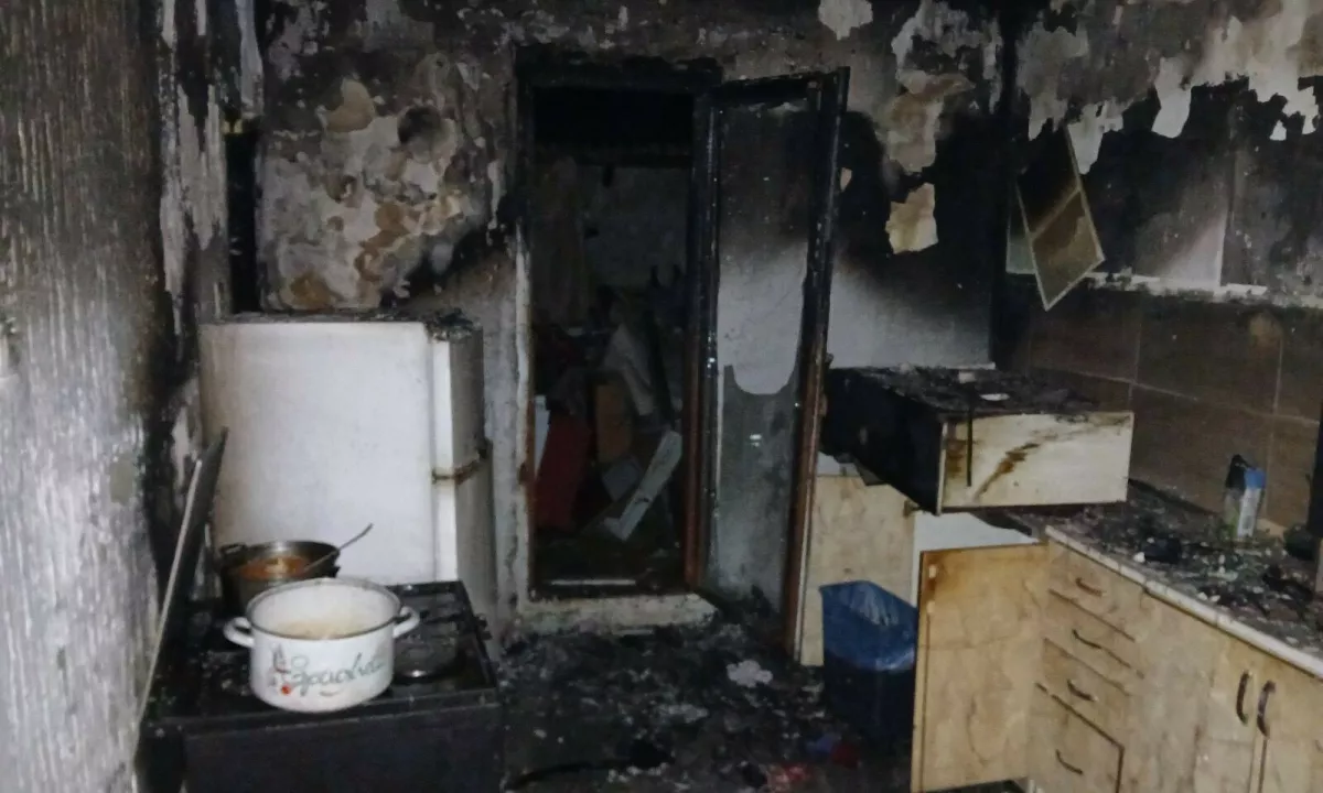 Pogumni sosedje v Vladislavcih rešili štiri otroke iz goreče hiše