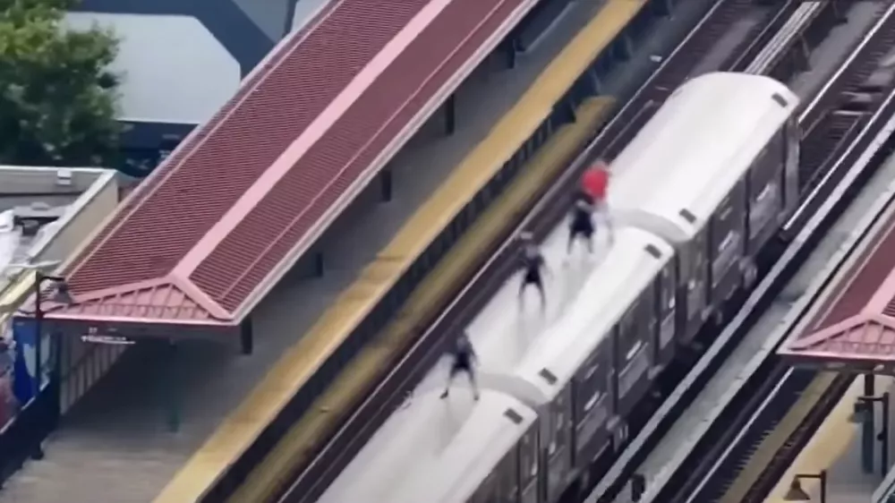 Surfanje na vlakih, subway surfing