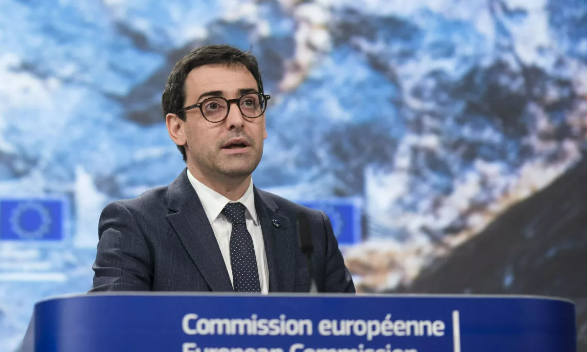 Bruselj predlaga zvišanje carin na uvoz jekla v EU na 50 odstotkov