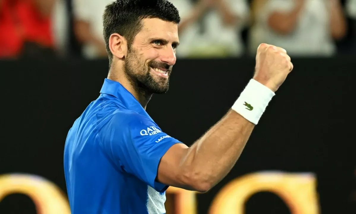 Đoković kljub kolapsu in bolečinam v ahilovi tetivi dosegel četrtfinale