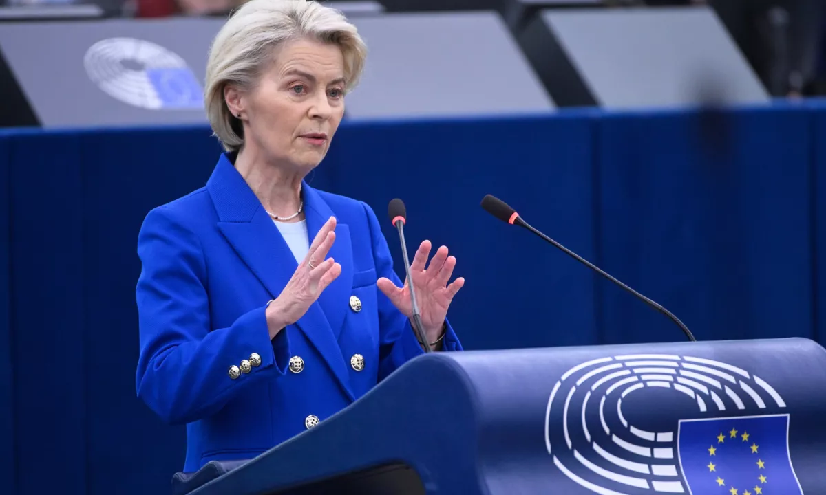Von der Leyen: To je hibridna vojna