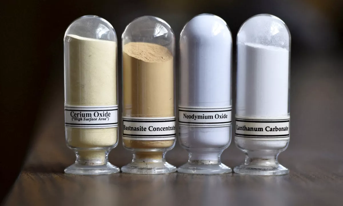 Kitajska krepi nadzor nad industrijo redkih zemelj