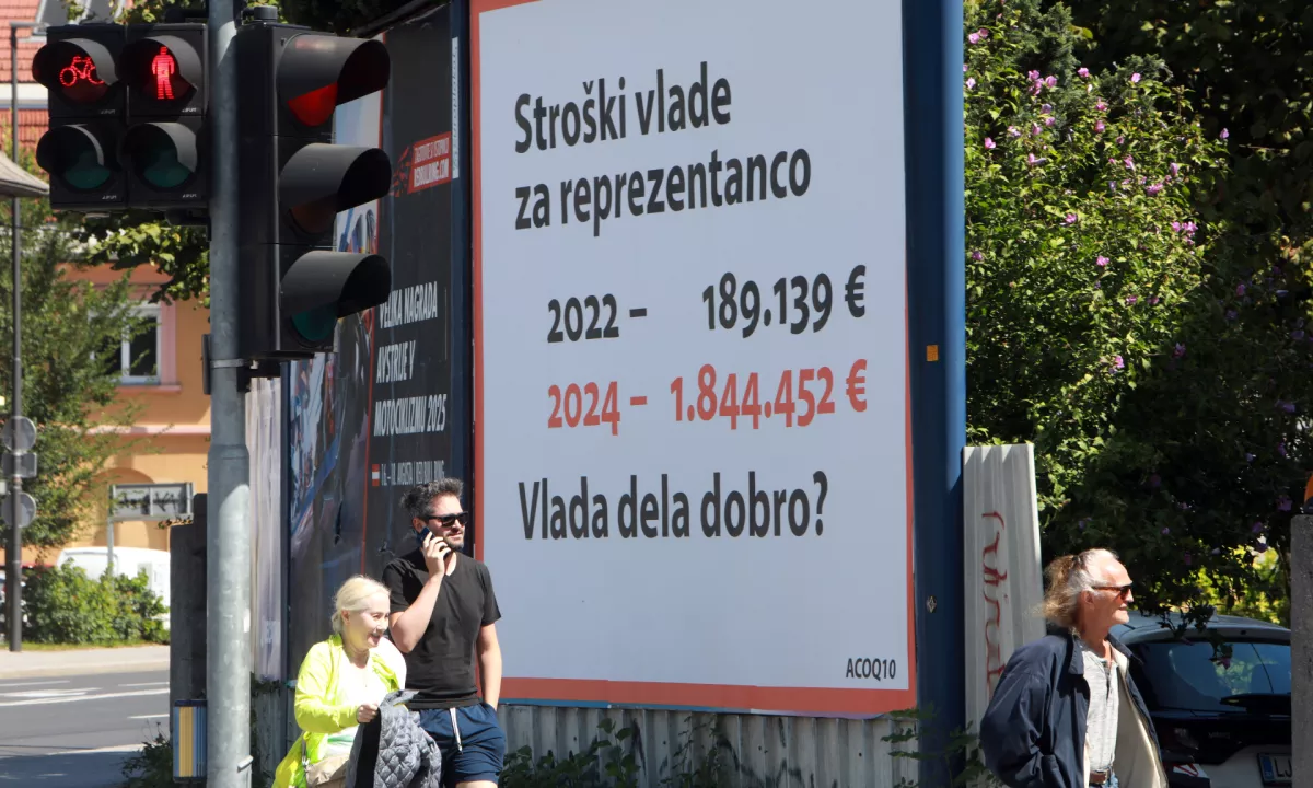 Začela se je uporabljati uredba o transparentnosti političnega oglaševanja