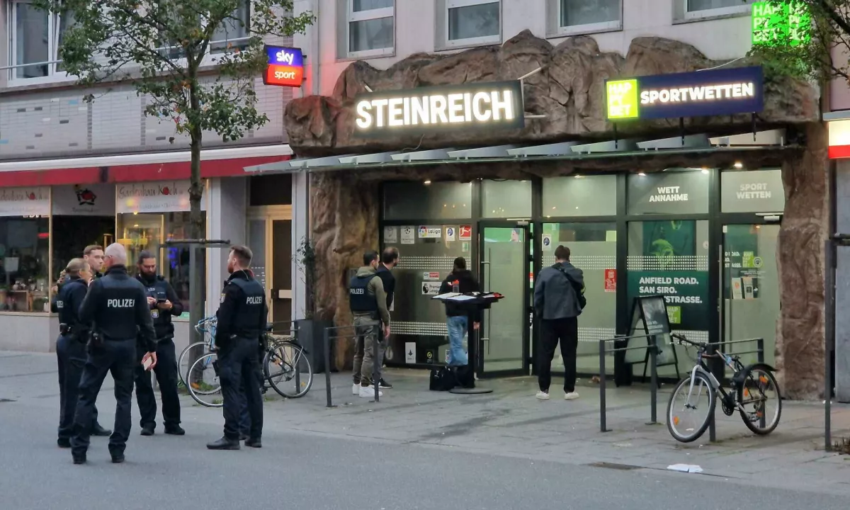 V streljanju na tržnici v Giessnu ranjenih več ljudi, napadalec na begu