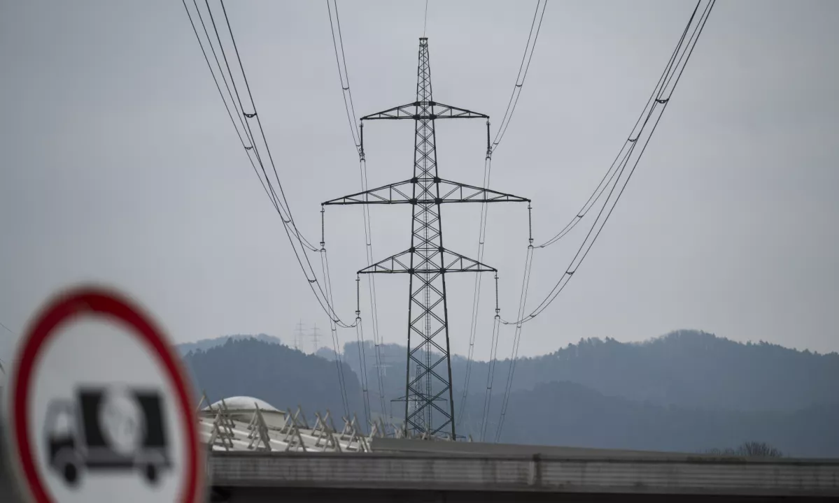 ''Cene elektrike za gospodarstvo v Sloveniji konkurenčne cenam v EU''