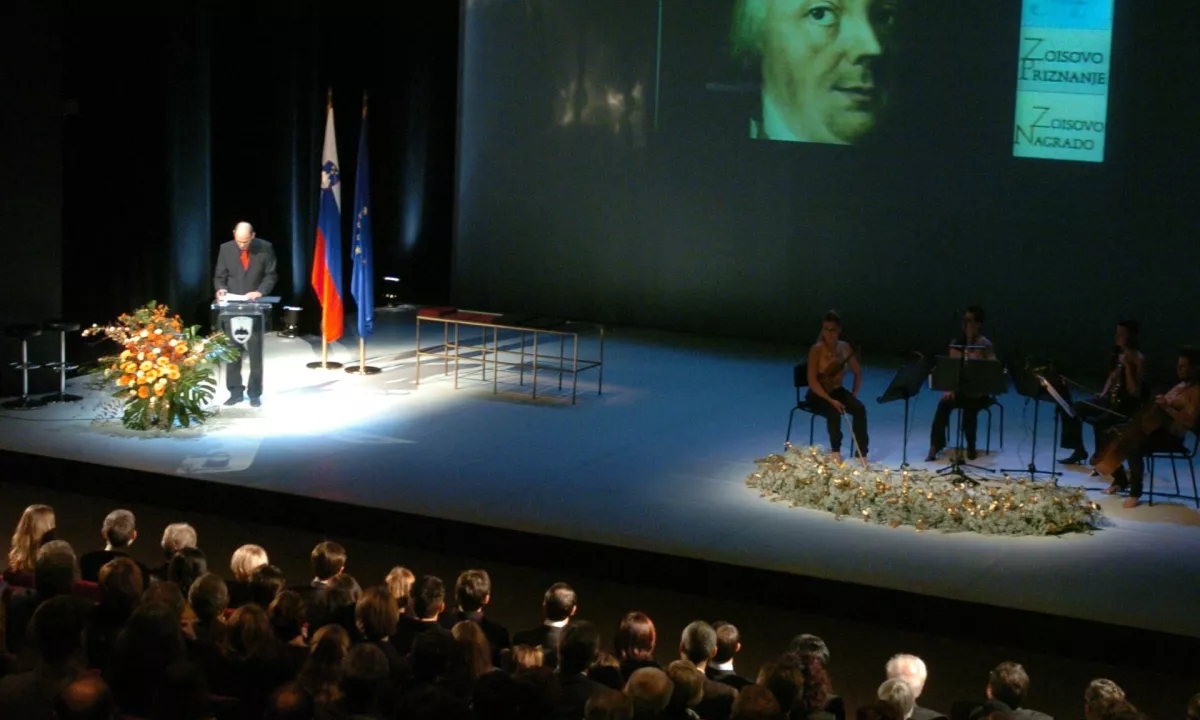 Zoisove in Puhove nagrade za življenjsko delo podeljene Tatjani Avšič Županc, Tomažu Pisanskemu in Francu Vrečerju