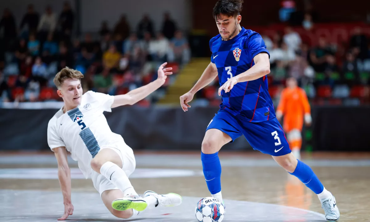 Slovenska futsalska reprezentanca izgubila proti Hrvaški v Zaboku
