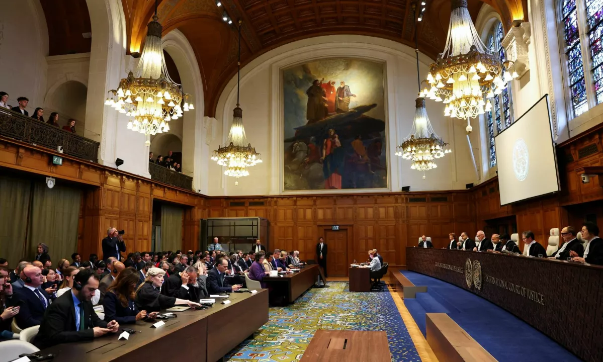 Meddržavno sodišče: Izrael je dolžan zagotavljati pomoč, ne sme uporabljati stradanja kot orožja vojne