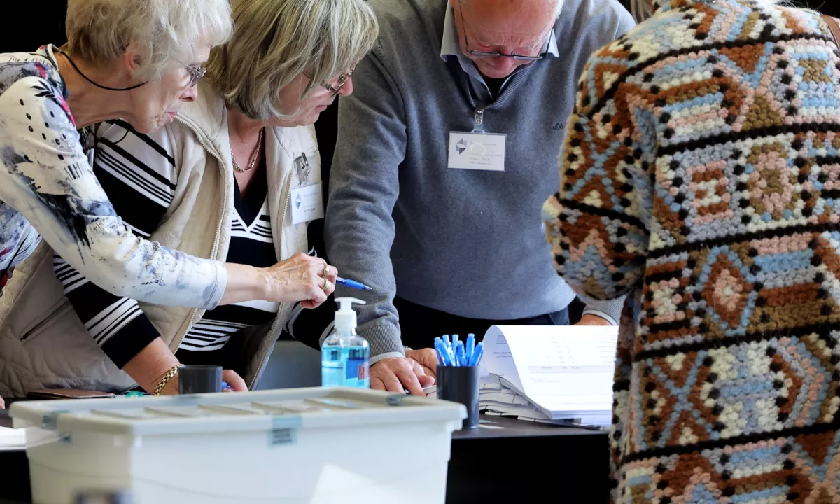 Pirc Musar z vodji parlamentarnih strank iskala rešitve za kadrovske zastoje