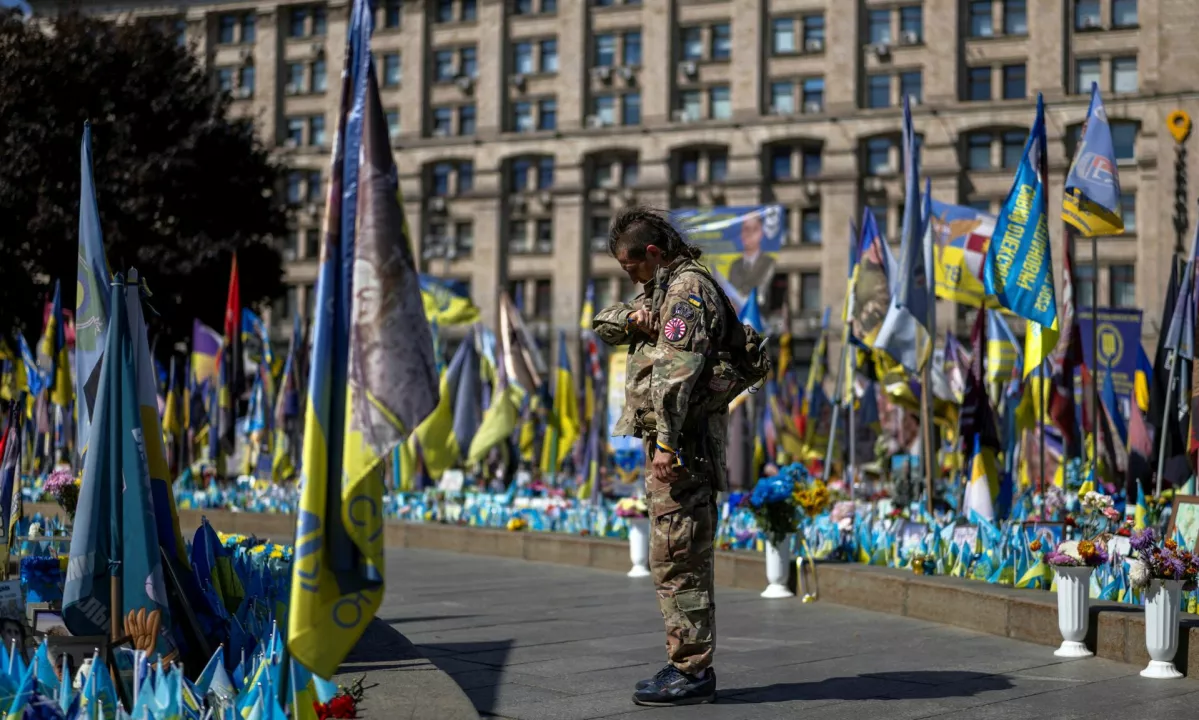 Rusija Ukrajini vrnila trupla, ruski napadi terjali življenja novinarjev, odpor proti mobilizaciji v Rusiji