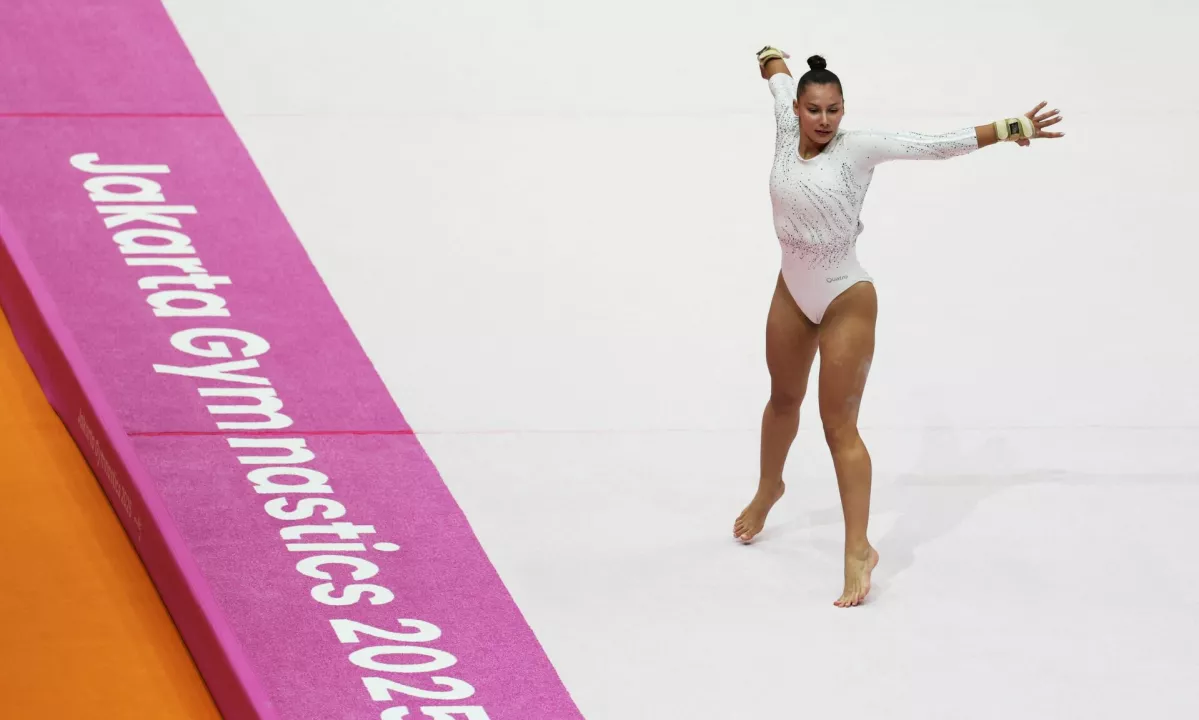 Lucija Hribar 20. mnogobojka sveta