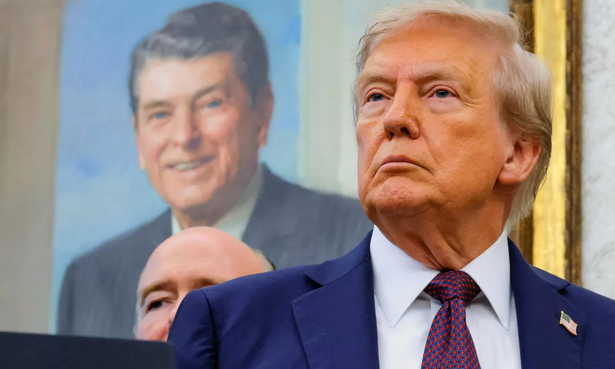 Donald Trump pomilostil ustanovitelja borze kriptovalut Binance, Changpenga Zhaoa